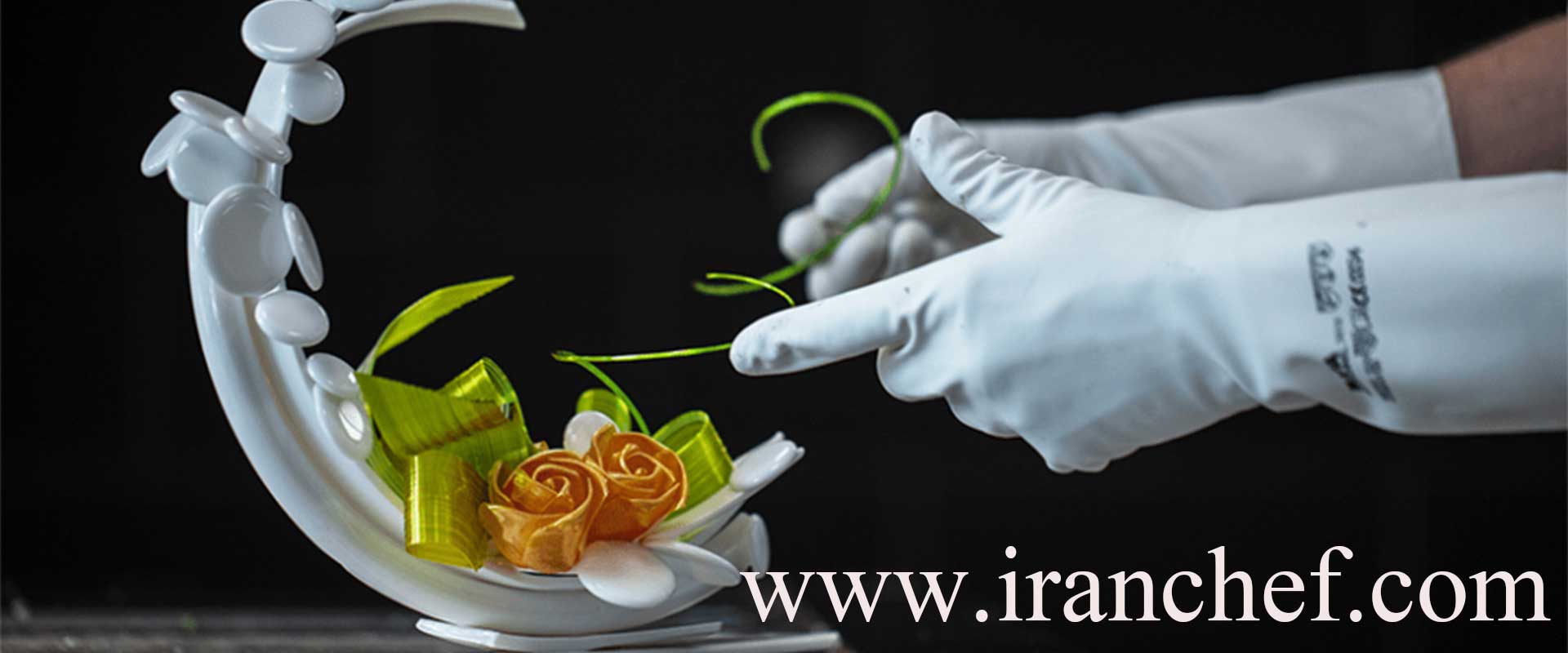 من پيش از آنکه يک آشپز باشم يک پژوهشگر غذا هستم.