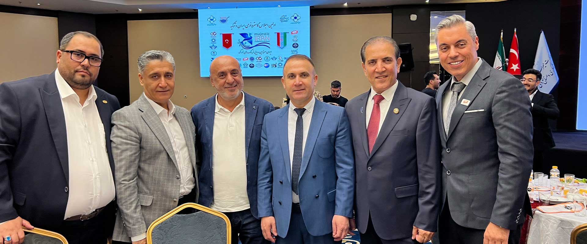 بیست گام مهم علمی در راه اندازی یک رستوران موفق